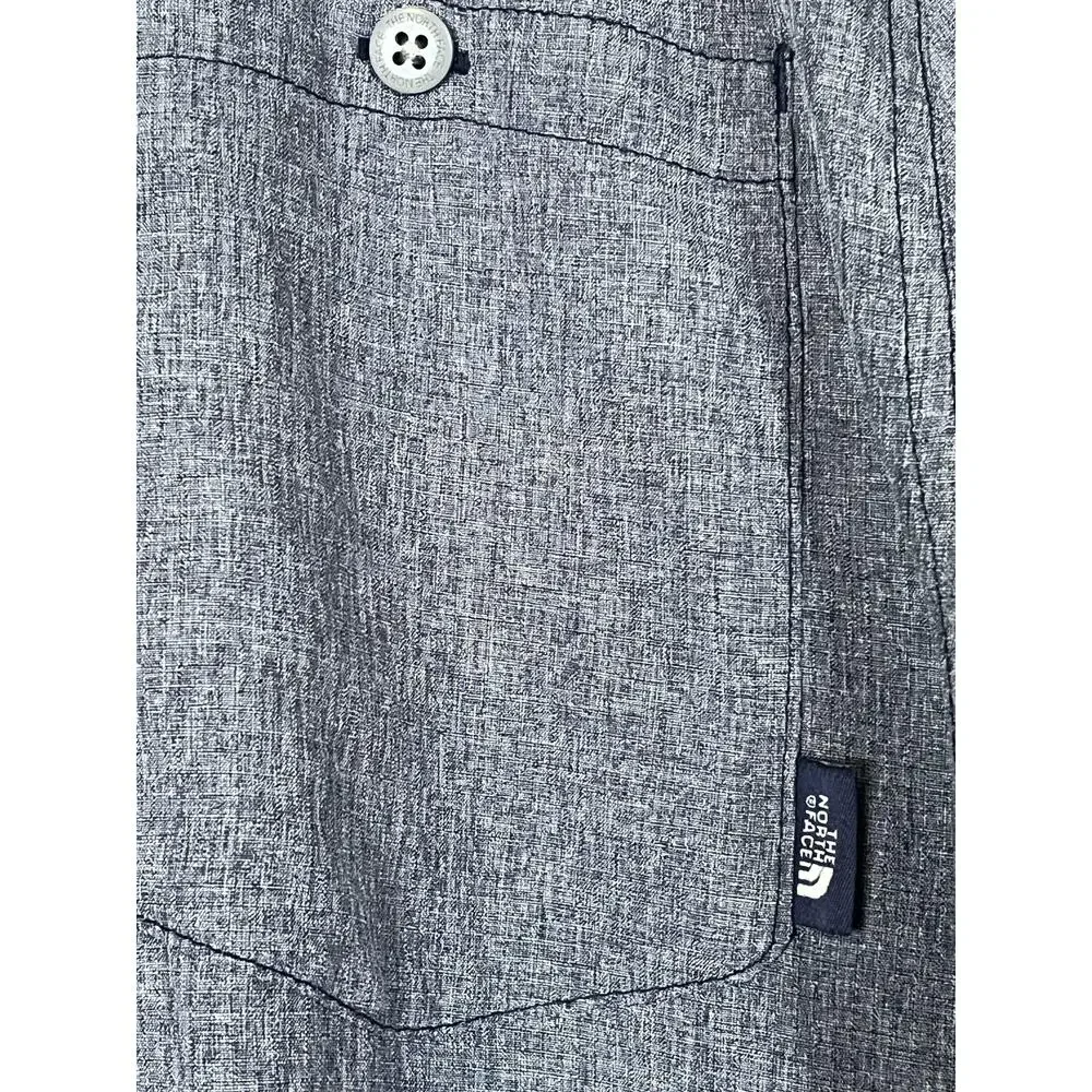 The North Face Shirt Mens‎ Medium Gray Blue Long Sleeve Button Up Vented Hiking